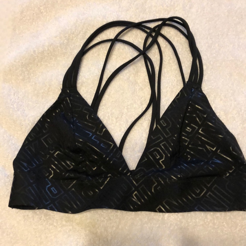 Sports bra